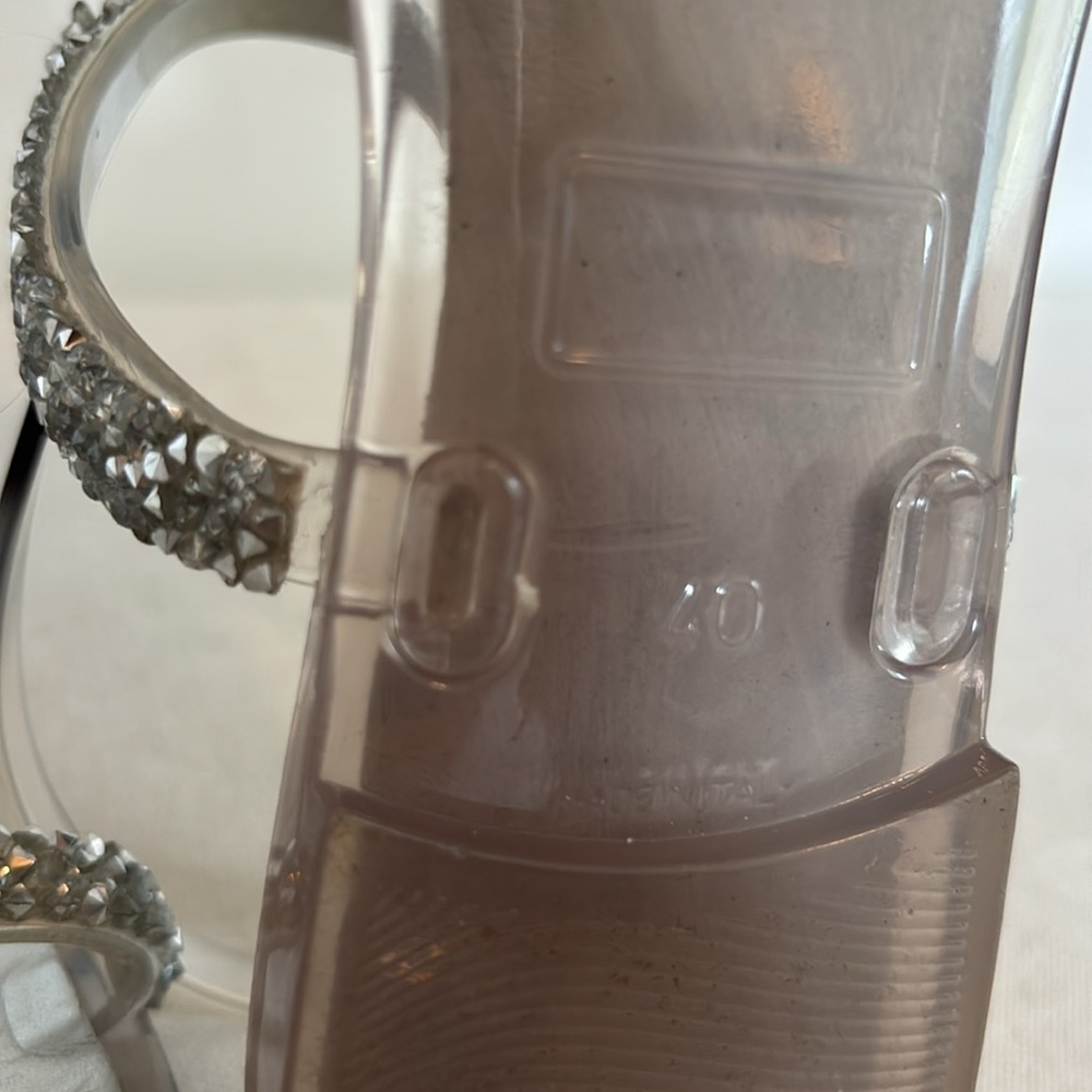 Stuart Weitzman Teezer Clear Jelly flat sandal with crystal embellishments - Picture 5 of 7